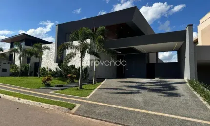 Casa com 3 quartos à venda na Rua GGC16, Residencial Goiânia Golfe Clube, Goiânia