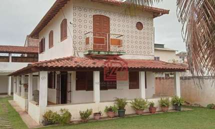 Casa com 3 dormitórios à venda, 181 m² por R$ 780.000,00 - Costazul - Rio das Ostras/RJ