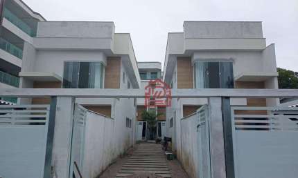 Casa com 4 dormitórios à venda por R$ 530.000,00 - Costazul - Rio das Ostras/RJ
