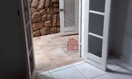Casa com 3 dormitórios à venda por R$ 550.000,00 - Centro - Macaé/RJ