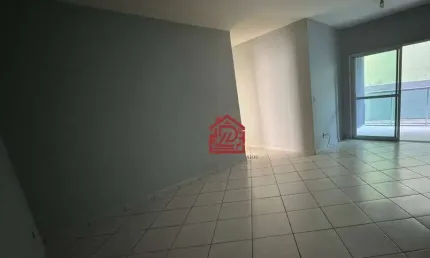 Apartamento com 2 dormitórios para alugar, 87 m² por R$ 2.908,33/mês - São Marcos - Macaé/RJ