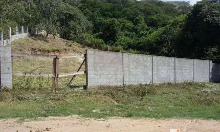 Terreno murado no Jardim Atlântico com 558,00m² próximo a rua 1