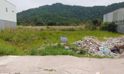 Terreno à venda na Avenida Gilberto Carvalho, Calaboca (Inoã), Maricá