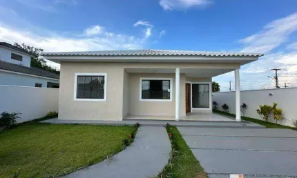Excelente Casa 3 Quartos (1 suíte) com churrasqueira no Jd. Atlântico Central