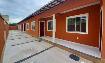 Casa com 2 quartos à venda na Rua Cento e Trinta e Sete, Ponta Negra, Maricá