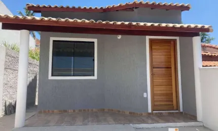 Casa com 2 quartos à venda, 79 m² por R$ 300.000 - São José do Imbassaí - Maricá/RJ