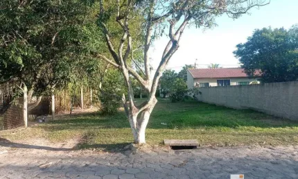 Terreno com 360,00m² em condomínio Fechado em Itaipuaçu
