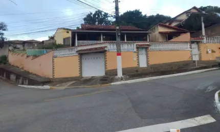 Casa com 4 quartos à venda, 220 m² por R$ 650.000 - Araçatiba - Maricá/RJ