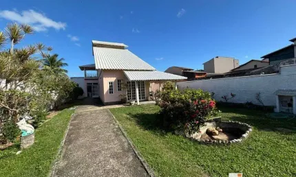 Excelente Casa c/ 3 quartos,  Pertinho da Praia, com Terreno 600m2, no Barroco,  Maricá/RJ