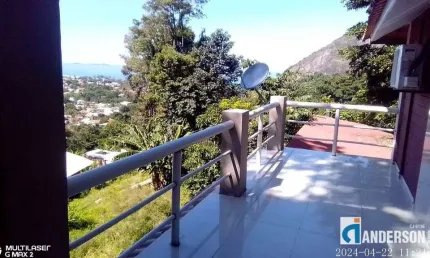 Casa com 2 dormitórios para alugar por R$ 3.035,00/mês - Itaipuaçu - Maricá/RJ