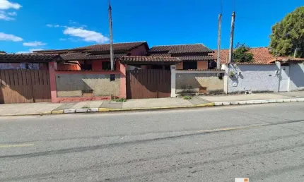 Casa com 2 dormitórios à venda, 64 m² por R$ 360.000 - Mumbuca - Maricá/RJ