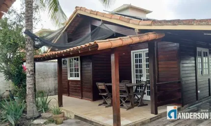 Casa de Madeira c/ 2 quartos à venda, 160 m² por R$ 550.000 - Centro - Maricá/RJ