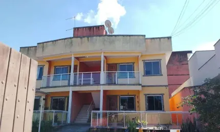 Apartamento com 2 quartos para alugar na Rua Treze, Cajueiros (Itaipuaçu), Maricá