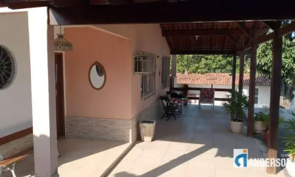 Casa com 3 quartos para alugar na Rua Nossa Senhora do Amparo, São José do Imbassaí, Maricá