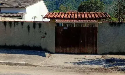 Casa com 1 dormitório para alugar por R$ 1.750,00/mês - Itaipuaçu - Maricá/RJ