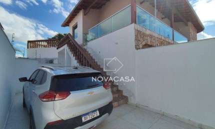 Casa com 3 dormitórios para alugar, 194 m² por R$ 4.180,00/mês - Planalto - Belo Horizonte/MG