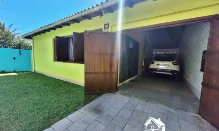 Aconchegante Residência com 3 Dormitórios - Apta ao Financiamento Bancário - na Praia de Cidreira/RS
