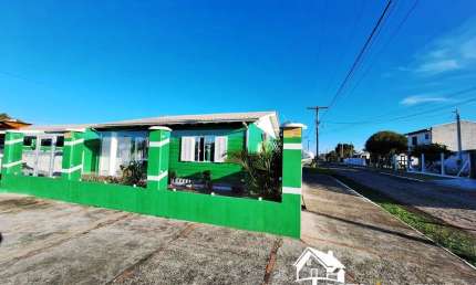 Maravilhosa Residência no Centro da Praia de Cidreira/RS