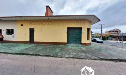 Loja Comercial e 2 Apartamentos no Centro de Cidreira/RS