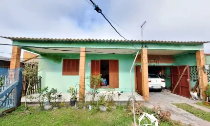 Maravilhosa residência com 3 dormitórios na praia de quintão/rs
