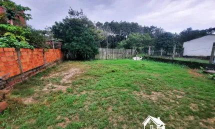 Excelente terreno no bairro parque dos pinus em cidreira/rs