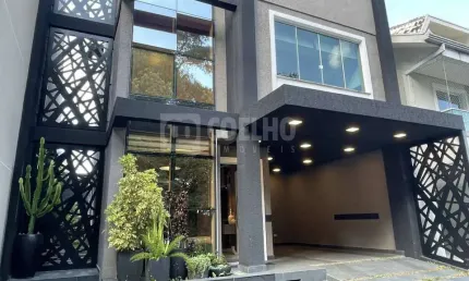 Triplex 254m² Alto Padrão com Vista para o Bosque 4 quartos e 2 suítes – Condomínio Recanto das Andorinhas – Braga - São José dos Pinhais