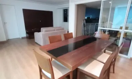 Belo apartamento  de 03 quartos,  sendo 01 suíte, 02 vagas fixas, rua evangelina!