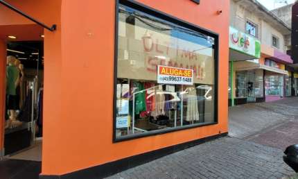 Ponto comercial com 1 sala para alugar na Rua Doutor Oswaldo Cruz, Centro, Apucarana