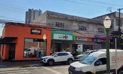 Sala comercial com 1 sala para alugar na Rua Doutor Oswaldo Cruz, Centro, Apucarana