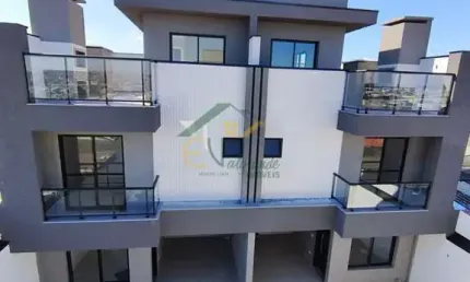 Casa em condomínio fechado com 3 quartos à venda no Uberaba, Curitiba 