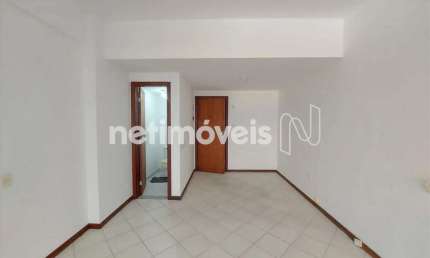 Sala comercial para alugar na Rua Frederico Simões, 85, Caminho das Árvores, Salvador