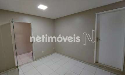 Sala comercial para alugar na Rua Doutor Eduardo Dotto, 2, Paripe, Salvador