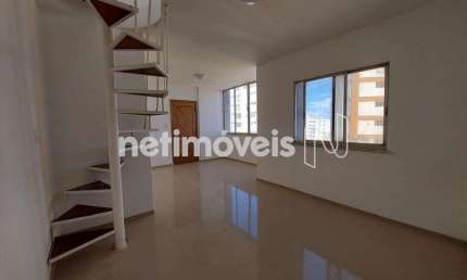 Apartamento com 3 quartos para alugar na Rua Espírito Santo, 349, Pituba, Salvador