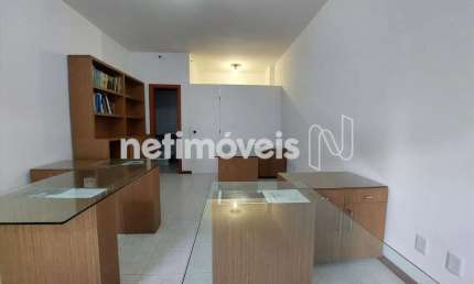 Sala comercial com 1 sala para alugar na Avenida Tancredo Neves, 1222, Caminho das Árvores, Salvador