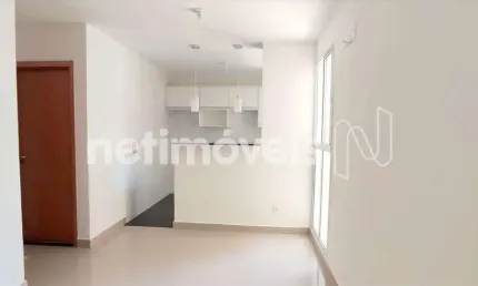 Apartamento com 2 quartos para alugar na Rua Caraíva, 1, Alphaville (Abrantes), Camaçari