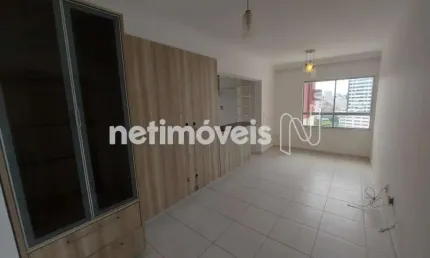 Apartamento com 2 quartos para alugar na Rua Monsenhor Antonio Rosa, 409, Candeal, Salvador