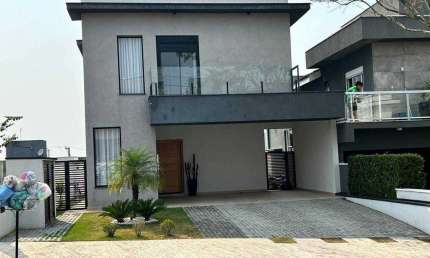 Casa em condomínio fechado com 3 quartos à venda no Fazenda Rodeio, Mogi das Cruzes 