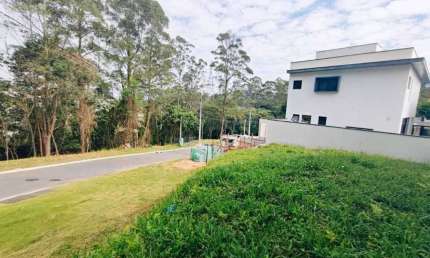 Mosaico da Serra - Terreno à venda em Mogi das Cruzes/SP