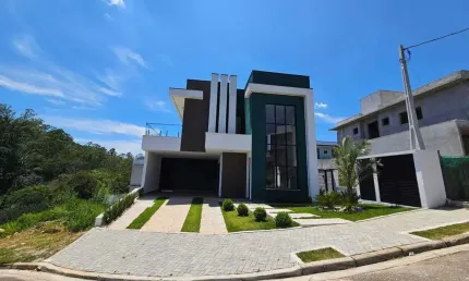 Mosaico Essence - Casa à venda em Mogi das Cruzes/SP