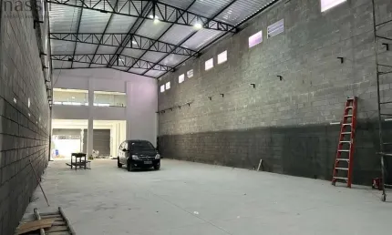 Barracão / Galpão / Depósito à venda na Vila Suissa, Mogi das Cruzes 