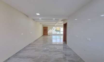 SOBRADO NOVO COM 4 QUARTOS 2 SUÍTES 3 VAGAS COM QUINTAL E TERRAÇO Á VENDA