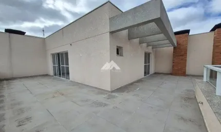 Cobertura face norte com vista para o parque bacacheri á venda