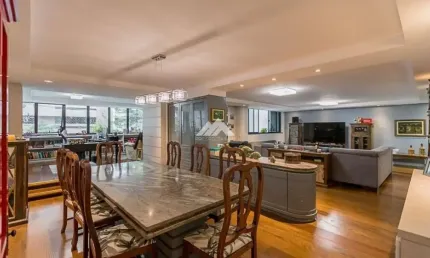 Amplo Apartamento à Venda - Batel - 240 m² Privativos