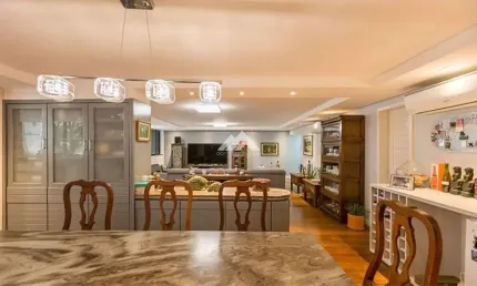 Apartamento pronto para morar com 3 suítes 2 vagas á venda no batel