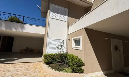 Casa com 3 quartos à venda na Rua Capitão Luiz Jacinto da Silva, 35, Centro, Santo Antônio do Pinhal
