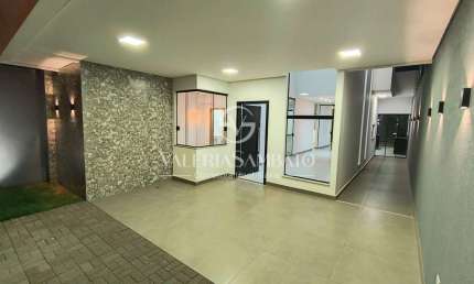 Casa com 3 quartos à venda na Rua Sindicalista Antônio Elizeu Deganutti, Bom Jardim, Maringá