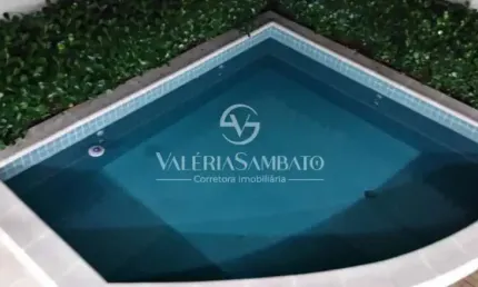 Casa à venda na Rua Pioneira Victalina Delfante Castanha, Jardim Itália, Maringá