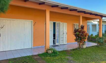 Casa com 2 quartos à venda na Avenida Paraguassú, 0000, Mariluz (Distrito), Imbé