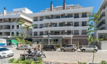 Apartamento com 3 quartos para alugar em Jurerê, Florianópolis  por R$ 10.000
