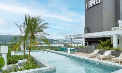 Apartamento com 3 quartos à venda no Cacupé, Florianópolis  por R$ 1.588.535
